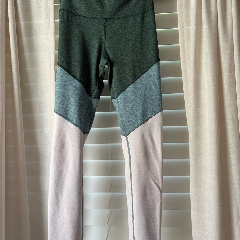 Outdoor Voices Colorblock Warmup Leggings Small High Rise